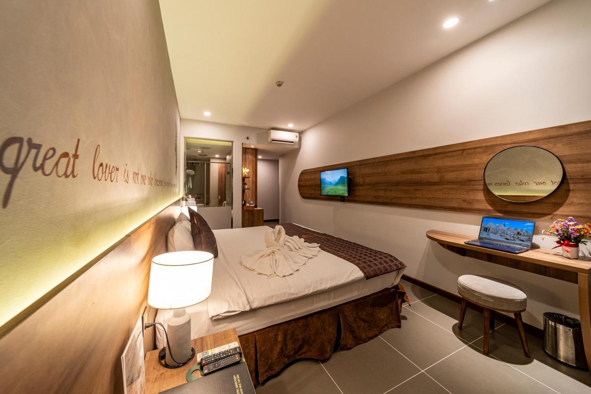 Thanh Long Hotel - Bach Dang Ho Chi Minh-Byen Eksteriør billede